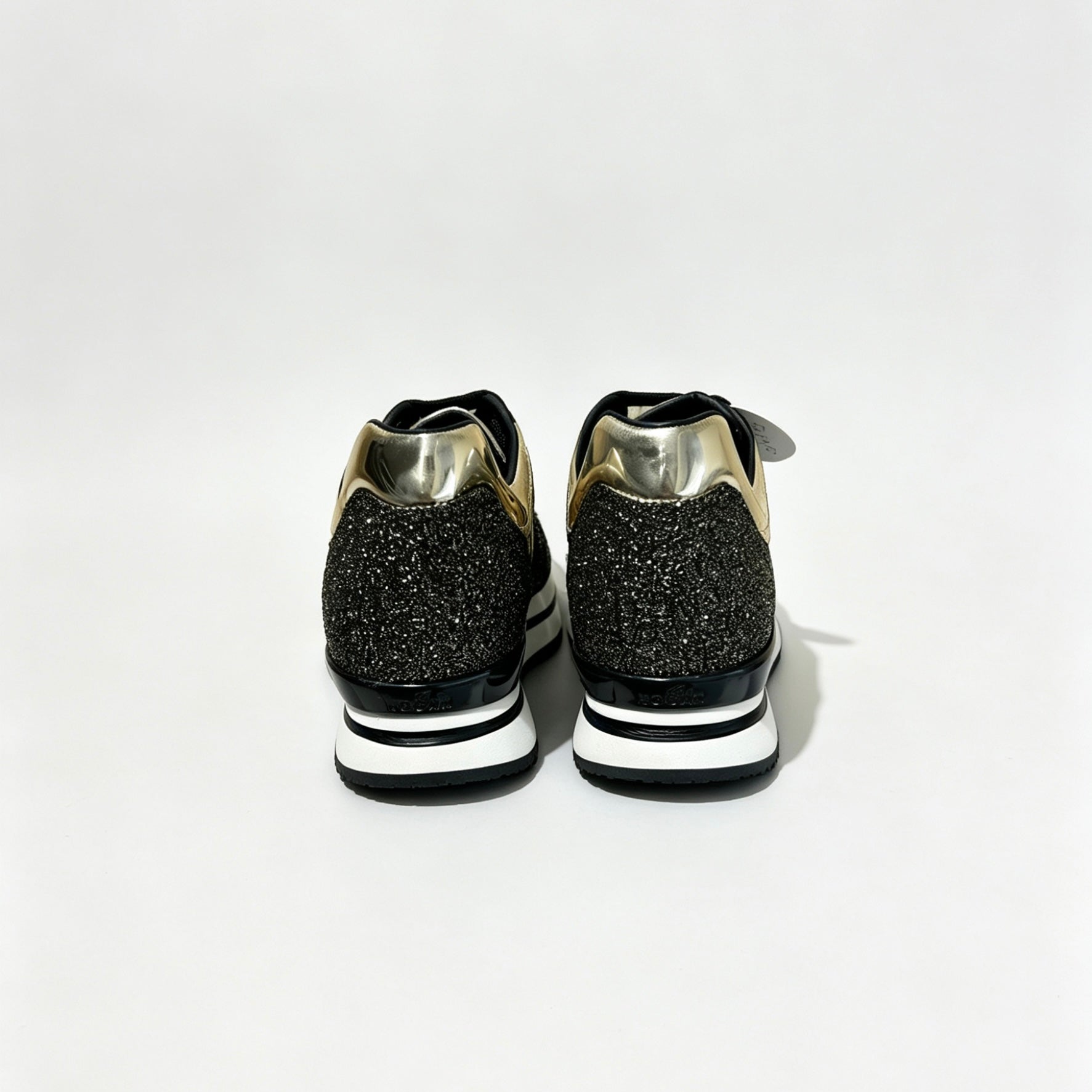 Sneakers donna Hogan modello iconico H222 Allacciato H Grande