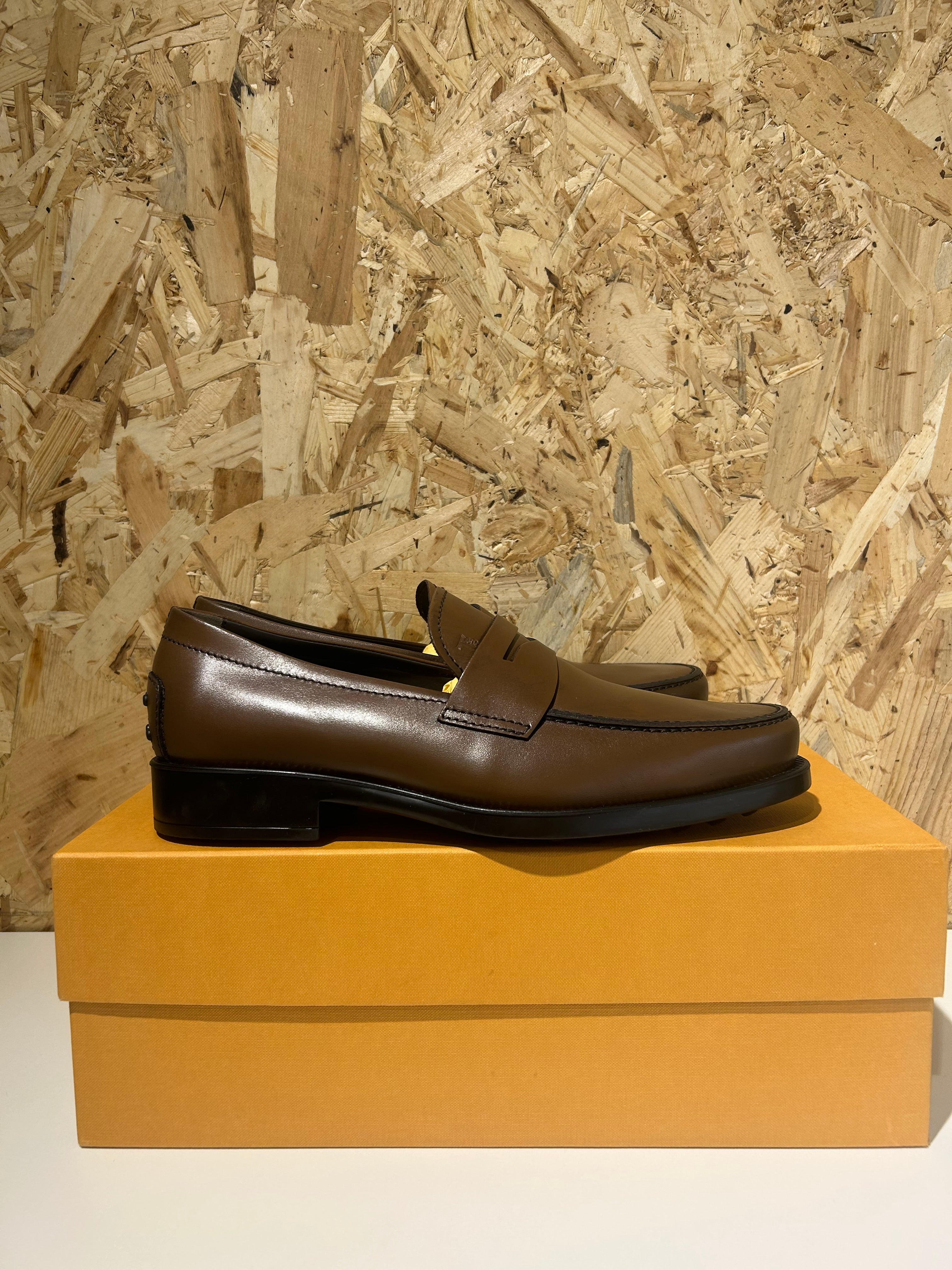 Tod’s D9C scarpe da uomo Mocassino Cacao EU7.5 Taglia 41.5