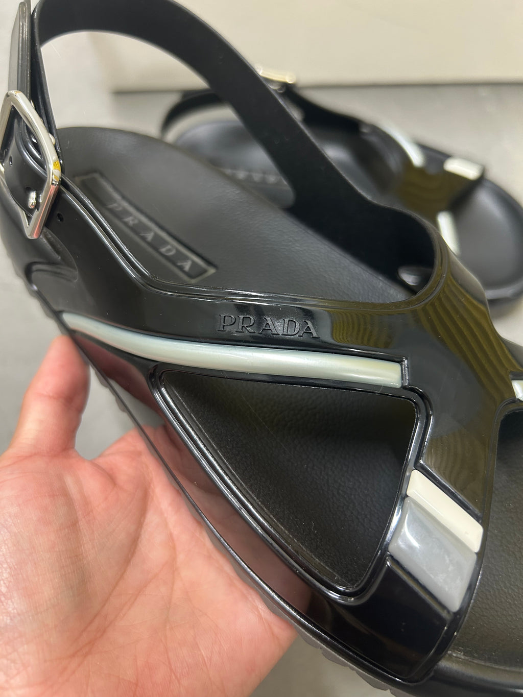 Prada sandali gomma uomo art.4X3092