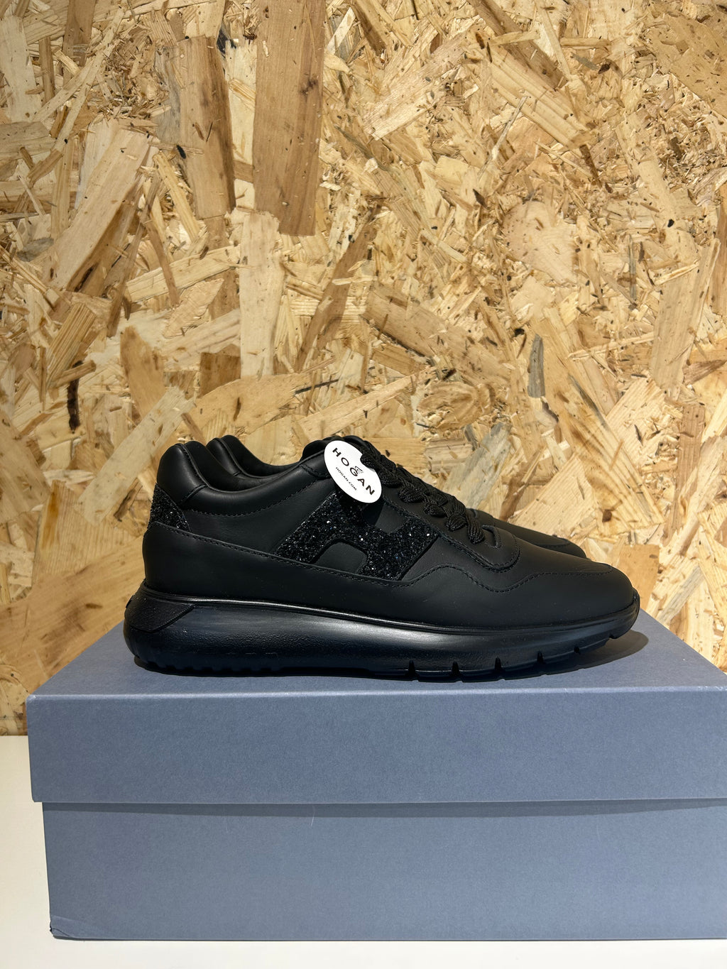 Sneakers Donna Hogan Interactive 3 allacciato pelle total nero brillantino