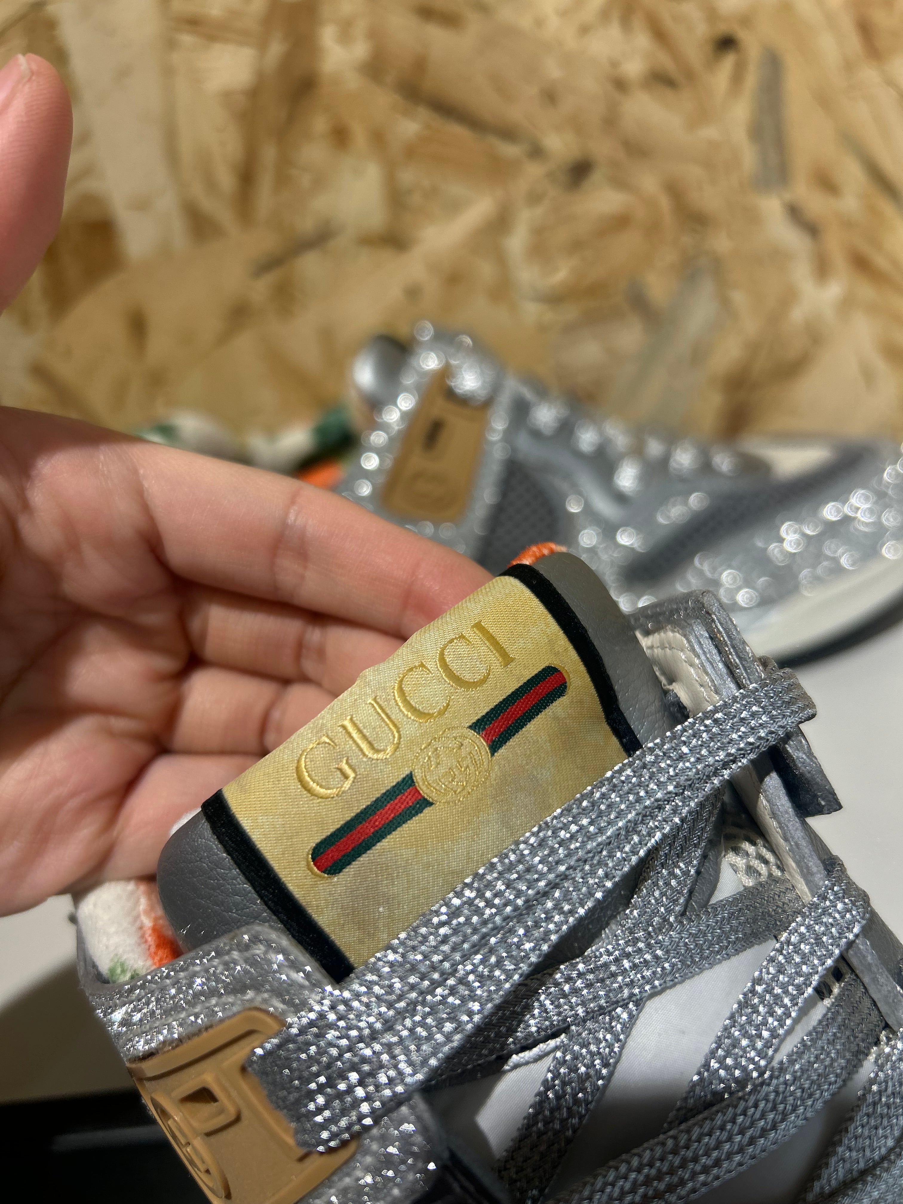 Sneakers Gucci Ultrapace 36 Donna Cod. 602228 | Glitter Argento