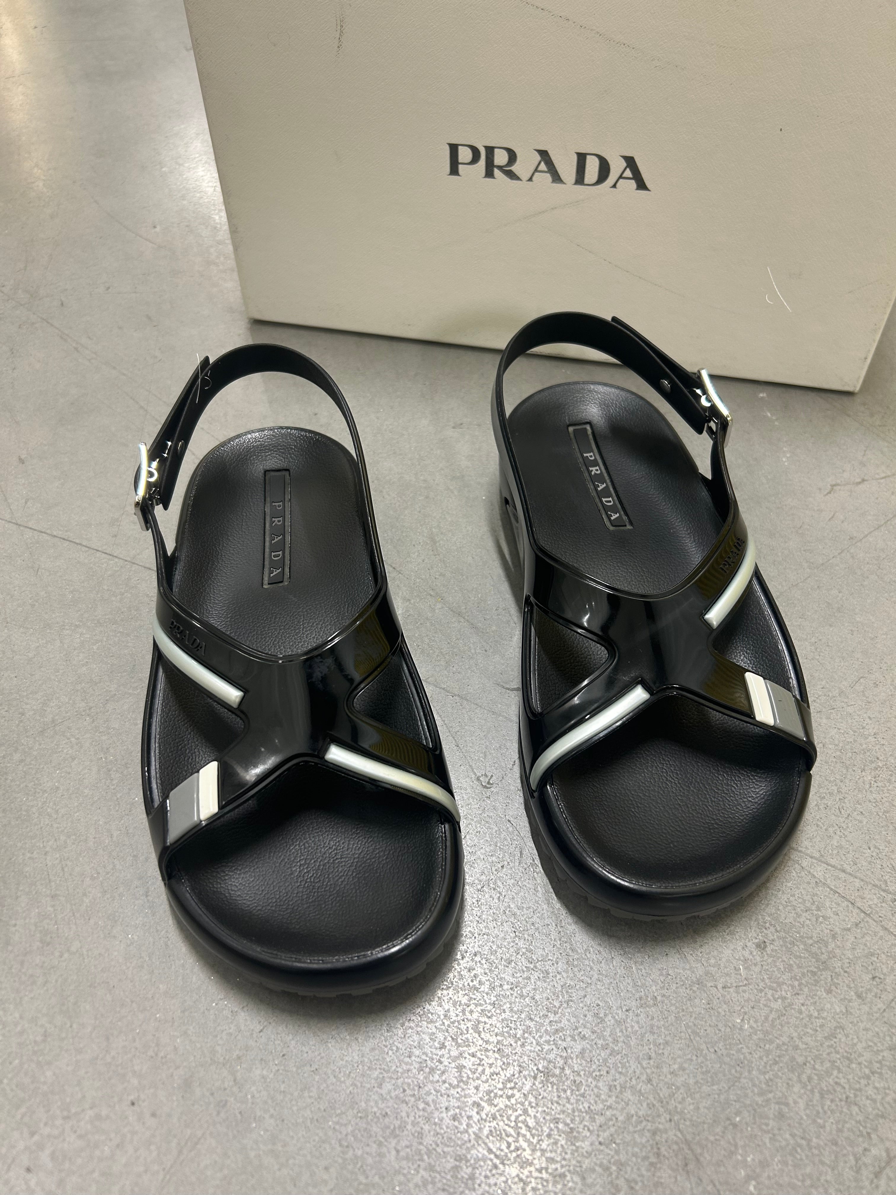Prada sandali gomma uomo art.4X3092