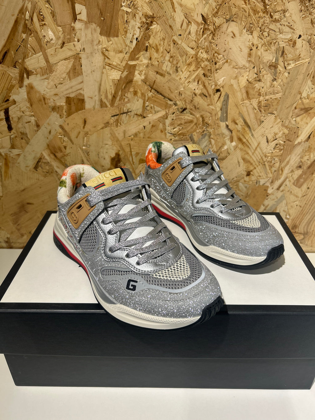 Sneakers Gucci Ultrapace 36 Donna Cod. 602228 | Glitter Argento