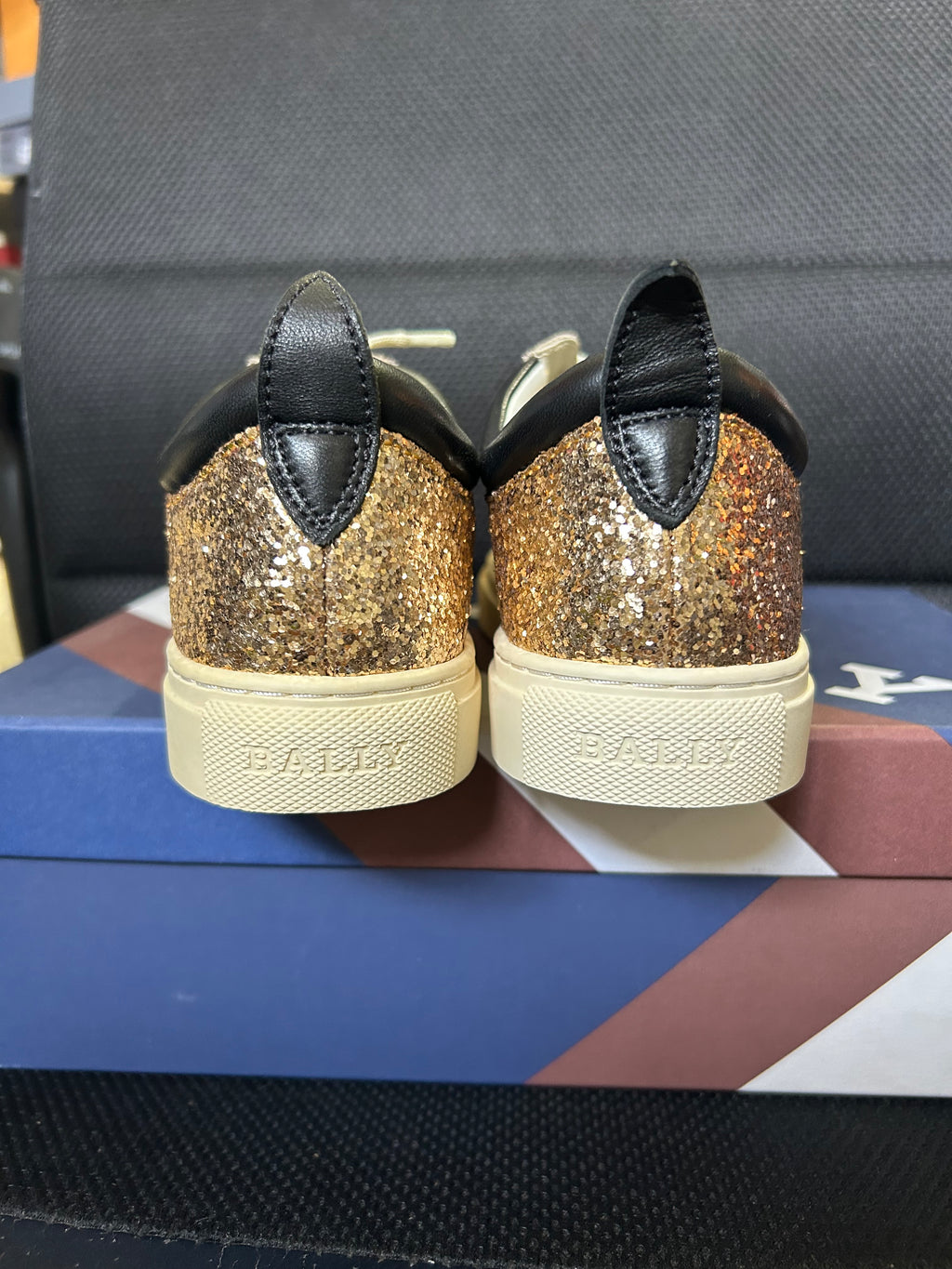 Bally sneakers donna glitter oro e camoscio