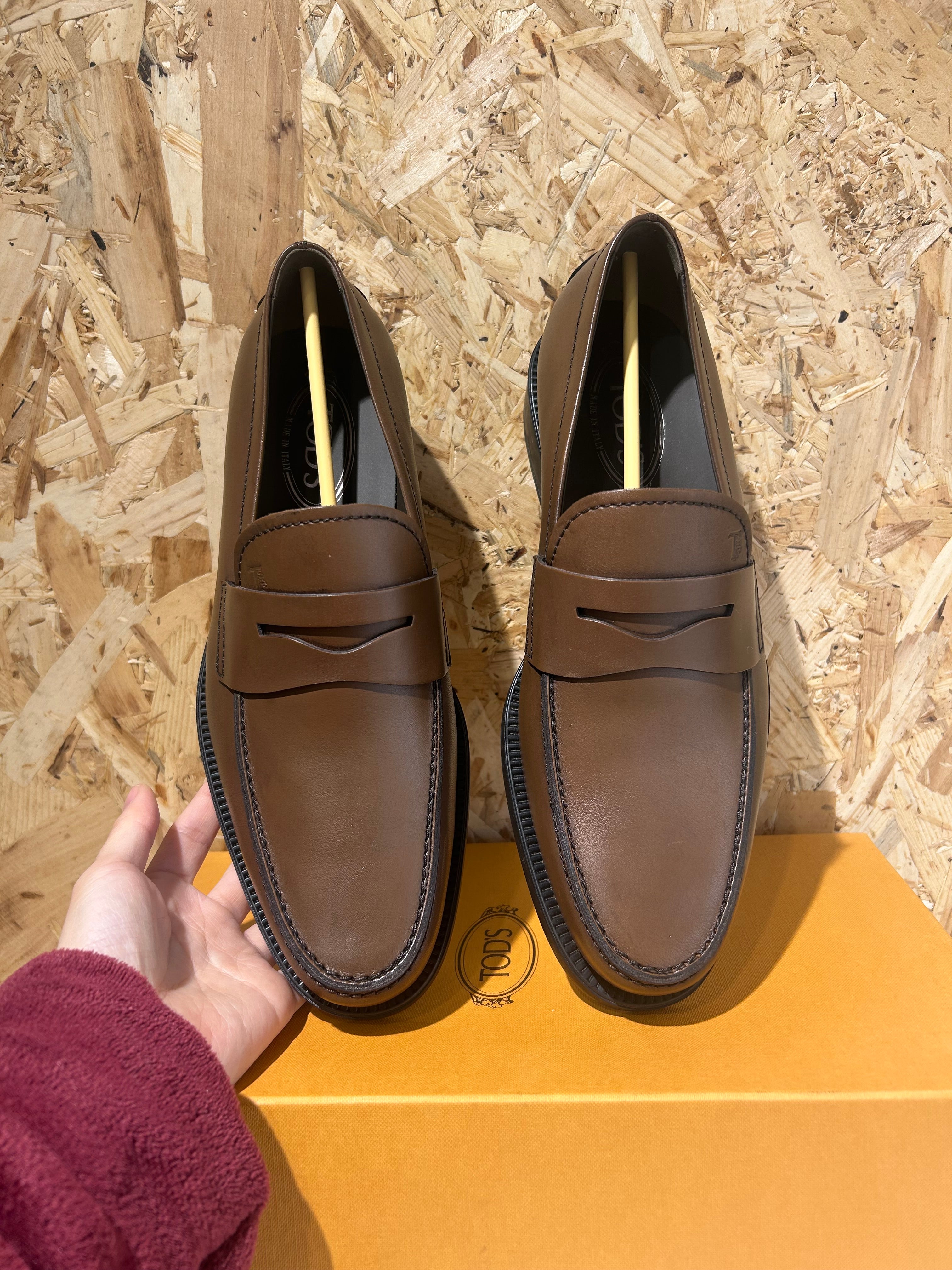 Tod’s D9C scarpe da uomo Mocassino Cacao EU7.5 Taglia 41.5