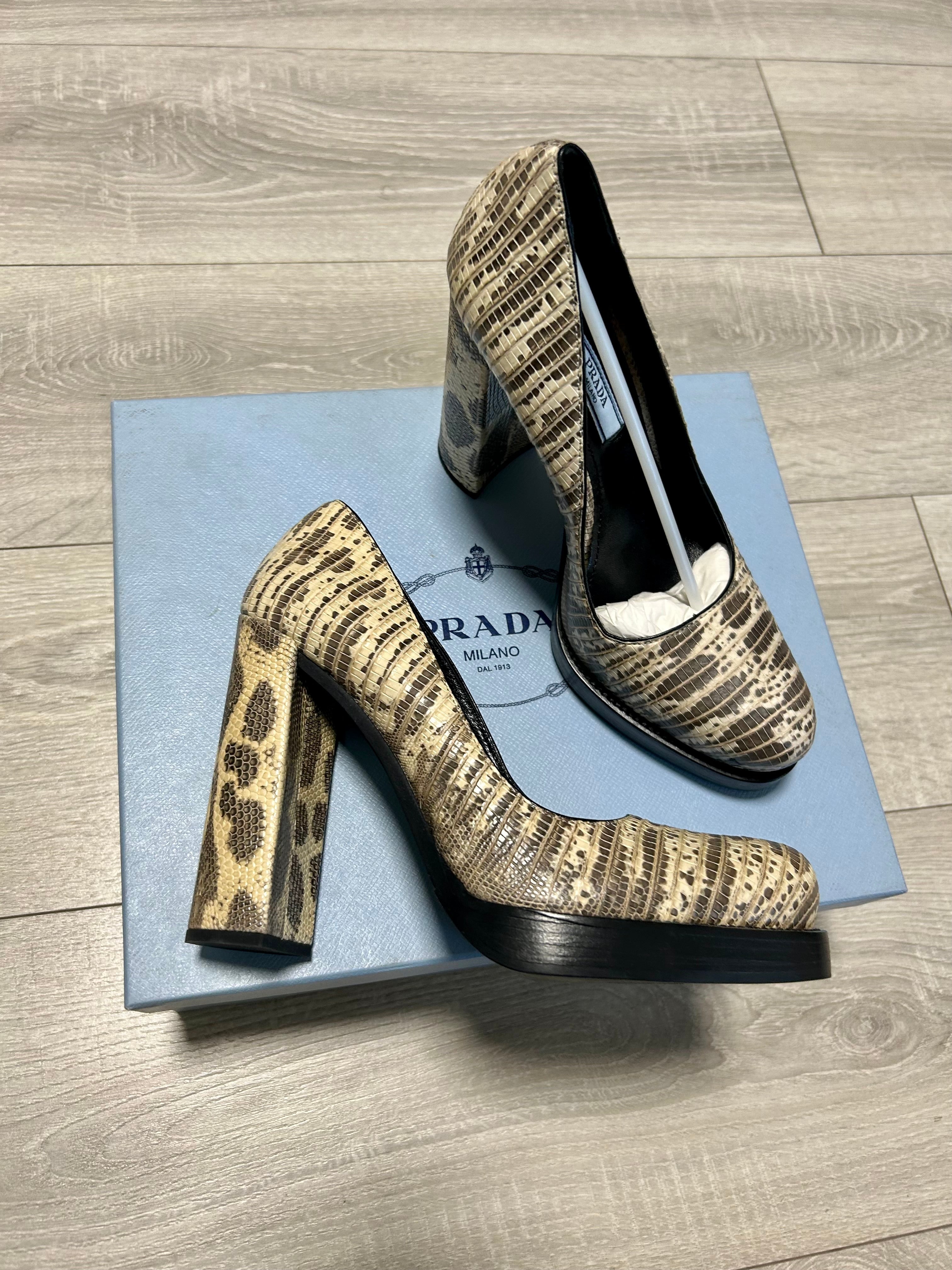 Prada Pumps Plateau Tacco Quadrato Stampa Lucertola Art.11155G